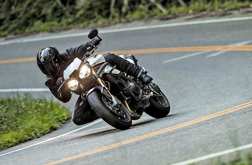 Triumph Speed Triple 1050 RS a S