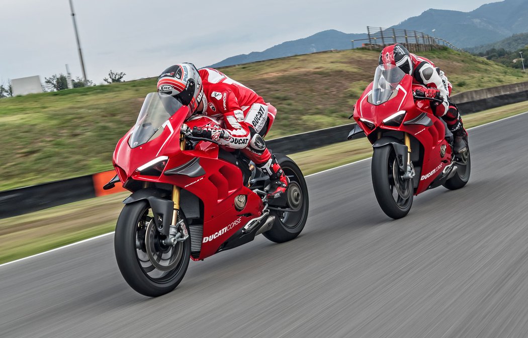 Ducati Panigale V4 R