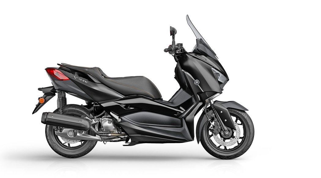 Yamaha XMax Iron Max