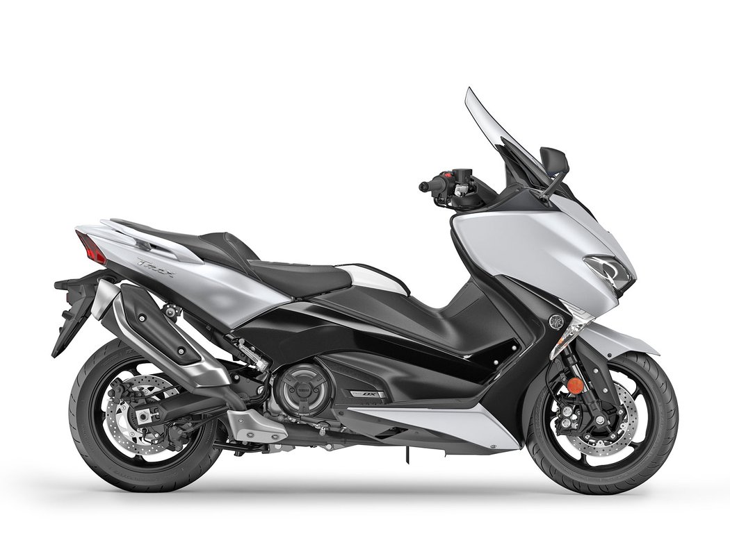 Yamaha XMax Iron Max