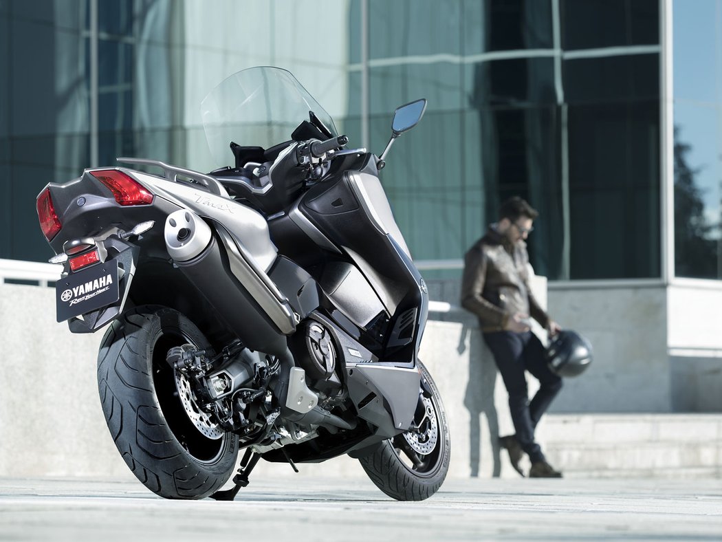 Yamaha XMax Iron Max