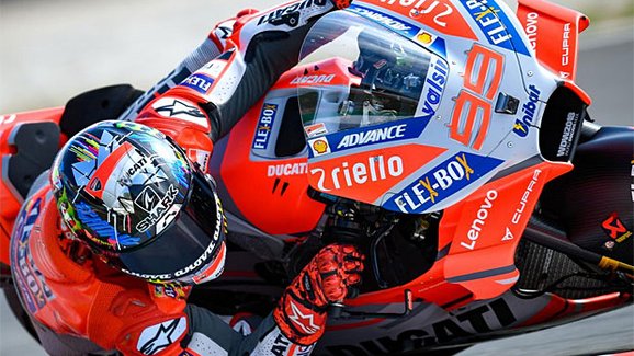 Motocyklová VC Katalánska 2018: MotoGP ovládl podruhé za sebou Jorge Lorenzo