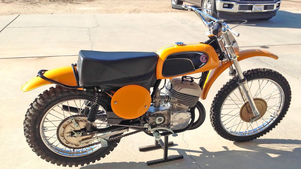 ČZ 400 typ 981 (1971)