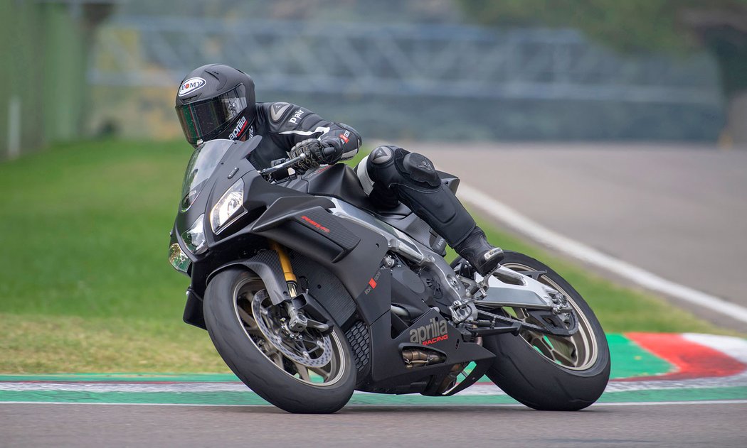 Aprilia RSV4 1100 Factory