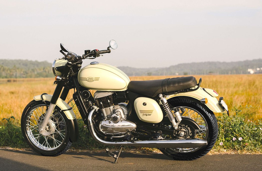Jawa 300 a Forty Two (Indie)