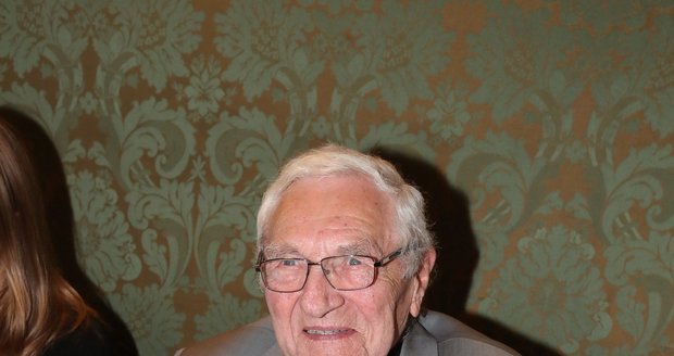 Antonín Hardt byl Moulíkův ředitel.