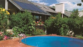 Solární ohřev zvýší teplotu vody v bazénu až o 6°C, a to úplně zadarmo!