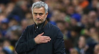 Ani United, ani Real. Mourinho si prý brousí zuby na anglickou repre