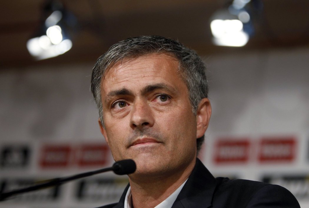 José Mourinho představen jako nový kouč Realu Madrid.