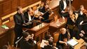 Veřejné slyšení Mozarta a Myslivečka v Poslanecké sněmovně