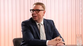 Ministr práce a sociálních věcí Aleš Juchelka (ANO) v Hráčích promluvil o tom, jak vnímá systém dávek, valorizaci penzí či rodičovského příspěvku a sociální smír v Česku.