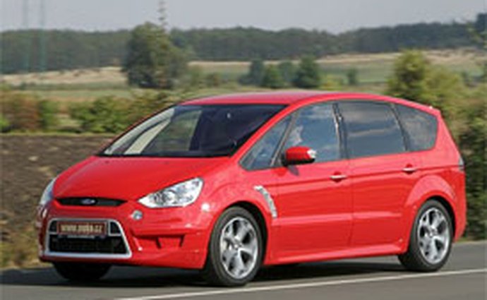 Český trh v roce 2009: Nejprodávanějším velkým MPV Ford S-Max, ještě více zákazníků koupilo VW Multivan