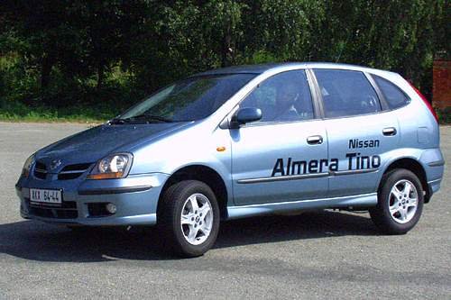 Nissan Almera Tino