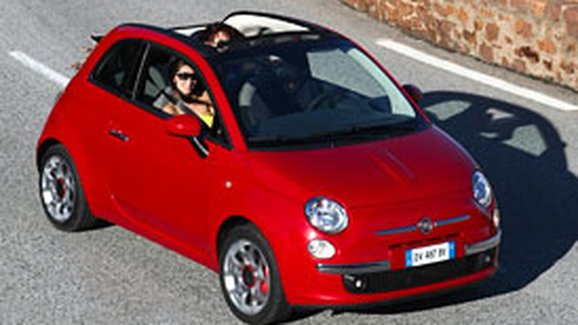 Fiat 500C: Podrobné informace a nové fotografie italského polokabrioletu