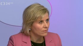 Stínová ministryně Jana Mračková Vildumetzová v Otázkách Václava Moravce (3. 4. 2022)