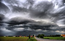 Předpověď počasí děsí: Udeří bouřky s vichřicí