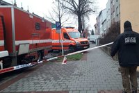 Brněnské Židenice vyděsil nález mrtvoly: Desítky lidí musely kvůli chemikáliím z domu