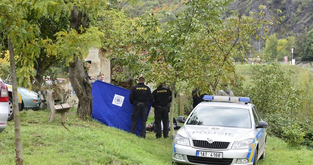 Na Sokolovsku našli postřeleného muže: Patrně chtěl spáchat sebevraždu