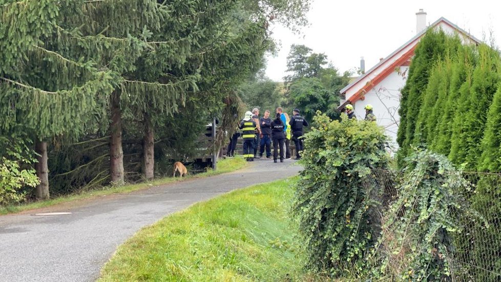 V řece v obci Stašov na Berounsku byla nalezena mrtvola muže.