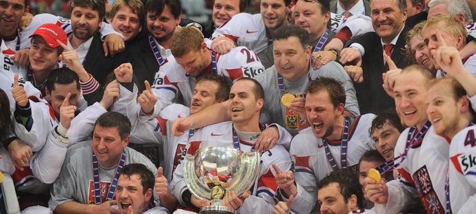 Zlatý hokejový tým z MS 2010