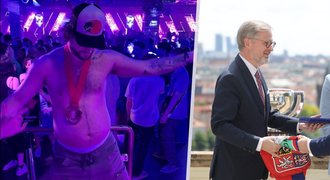 Nezničitelní hokejisté: Další kalba až do rána! Nezničitelní hokejisté: Další kalba až do rána!