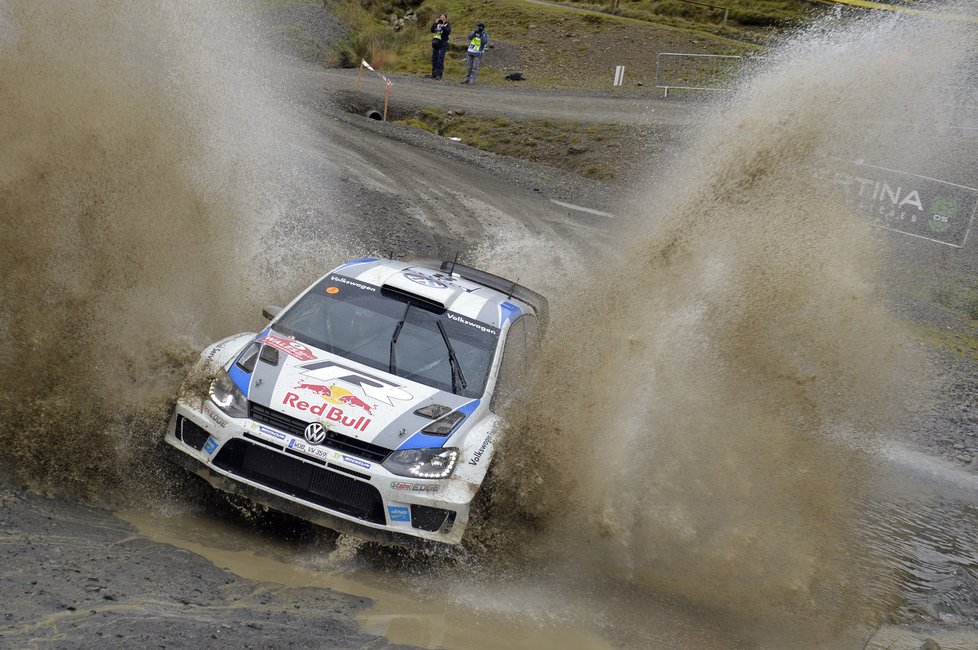 Ogier získal svůj první titul a počtem bodů získaných v jedné sezoně dokonce trumfl legendárního Loeba