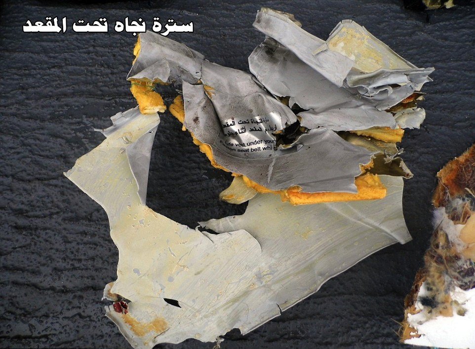 První foto trosek havarovaného letounu společnosti Egyptair