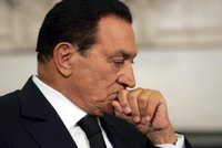 Soud s Mubarakem už v srpnu, hrozí mu trest smrti