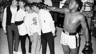 Když se potkají celebrity: Zemřelý Muhammad Ali s Beatles, Elvisem či Michaelem Jacksonem