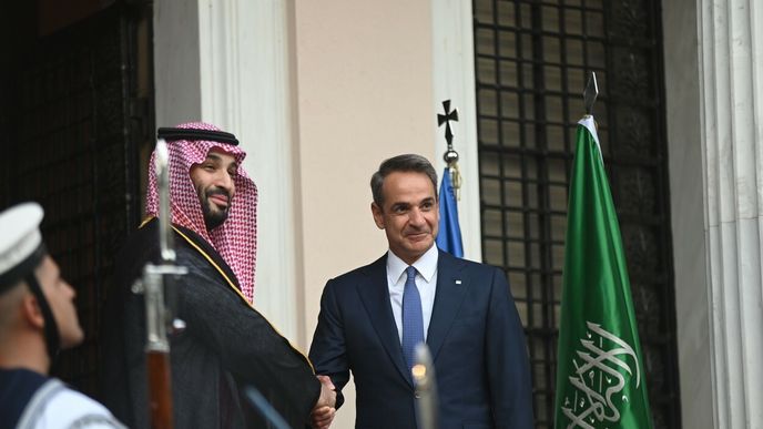 Saúdskoarabského korunního prince Muhammada bin Salmána tento týden uvítal řecký premiér Kyriakos Mitsotakis.
