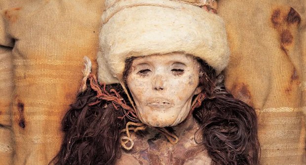 Tarimské mumie: Záhada pouště Taklamakan