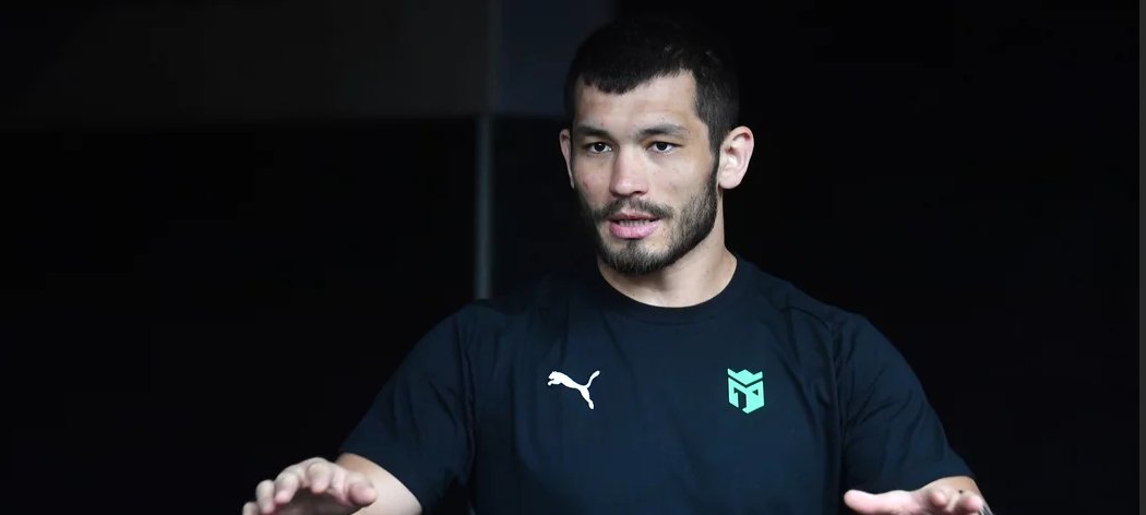 Muradov řeší trable s vízem: Mezitím poslal u Uzbekistánu do světa zajímavou »novinku«