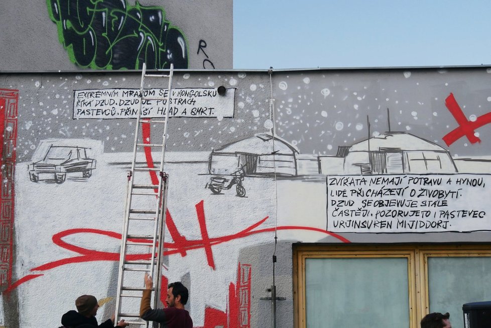 Toy Box vytvořila na Florenci nový mural, který upozorňuje na klimatickou změnu.