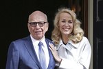 Magnát Rupert Murdoch se počtvrté oženil, vzal si Jerry Hallovou.
