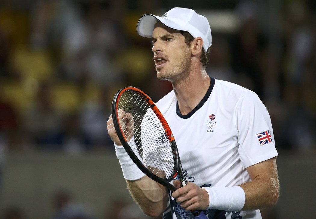 Britský tenista Andy Murray slaví zlato z Ria