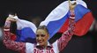 Ruská hvězda Jevgenije Kanajevová má za muže bláznivého hokejistu Musatova