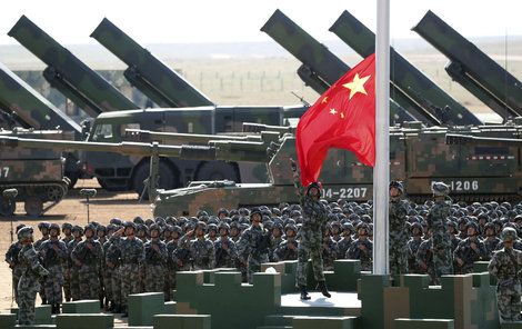 Číňané demonstrovali svou vojenskou sílu