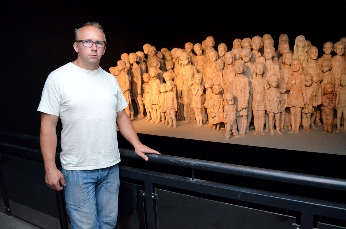 Tomáš Skalík s týmem restauroval jednotlivé sochy.