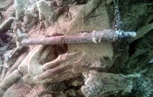 Unikátní objev archeologů: Nalezli mumii v »teniskách«!