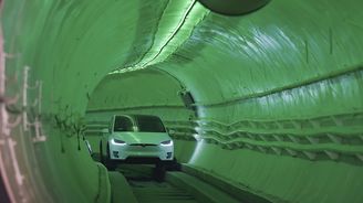 Musk představil tunel pro superrychlou jízdu