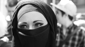 Saúdskoarabský duchovní: Ženy nemají chodit k lékaři bez mužského opatrovníka