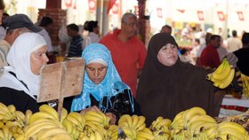 Banány a okurky prý vedou svým tvarem muslimky k hříšným myšlenkám, míní uznávaný šejk - ilustrační foto