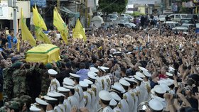 Velitel Hizballáhu padl v Sýrii: Smutek za Mustafu Badraddína v libanonském Bejrútu.