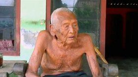 Je mi 145 let a chci zemřít, říká nejstarší člověk na světě