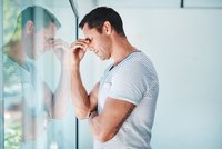 Dominik (33) odhalil nákazu HIV náhodou: Česko trápí alarmující rekord