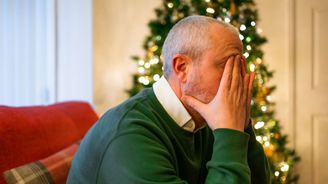 Vánoce a vyhrocený strýček: Jak mluvit s příbuznými, aby měli šanci změnit názor? Vánoce a vyhrocený strýček: Jak mluvit s příbuznými, aby měli šanci změnit názor?