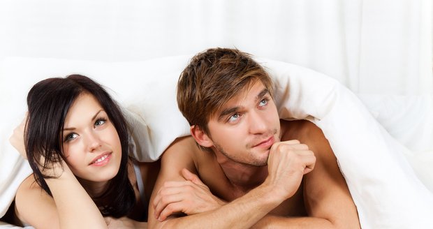 Na co myslí muži a ženy bezprostředně před sexem?