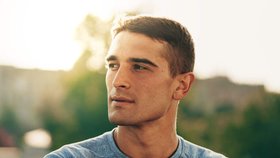 10 karmických mužských jmen: Která přinášejí smůlu a která přitahují úspěch a štěstí?