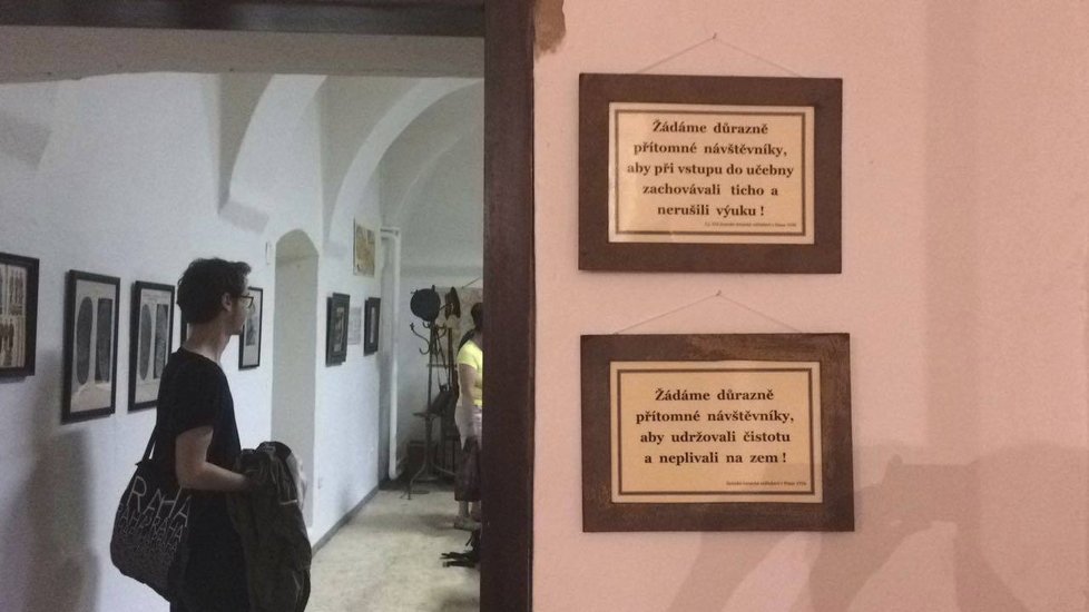 Ošklivé počasí Pražany neodradilo. V policejním muzeum bylo narváno!