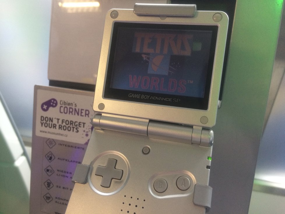 Muzeum her Čeňka Cibiena nabízí opravdové skvosty z historie videoher. Třeba Tetris na Gameboye.